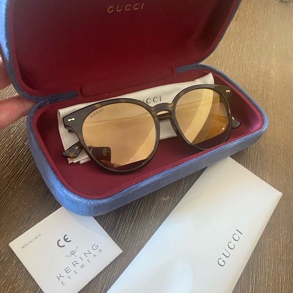 Gucci sunglasses - Picture 2 of 6